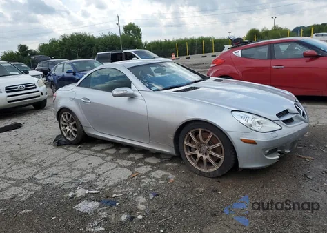 2006 Mercedes-Benz Slk 350 из США, поврежденный, VIN WDBWK56F16F109598